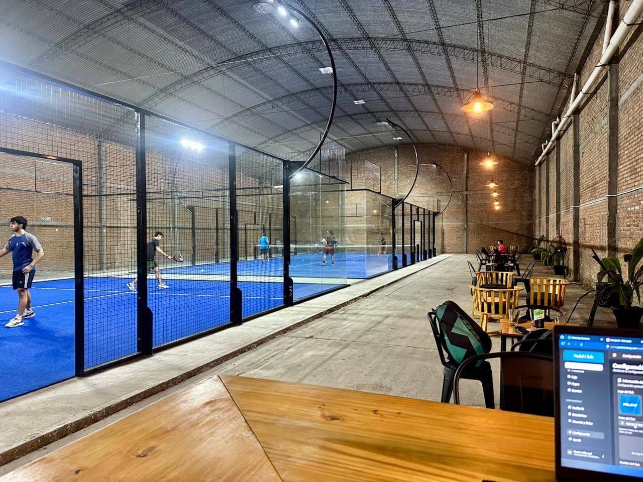 Villa Padel Club — foto 1